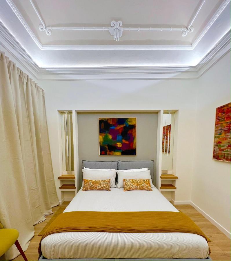 Erasmo 19 Luxury Home คาตาเนีย ภายนอก รูปภาพ